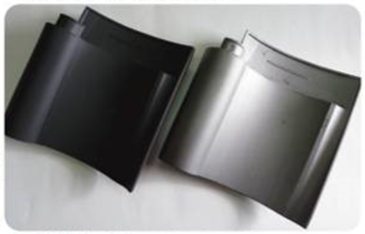 新しい屋根材、淡路瓦「黒いぶし」のブランド化 - 兵庫県立工業技術