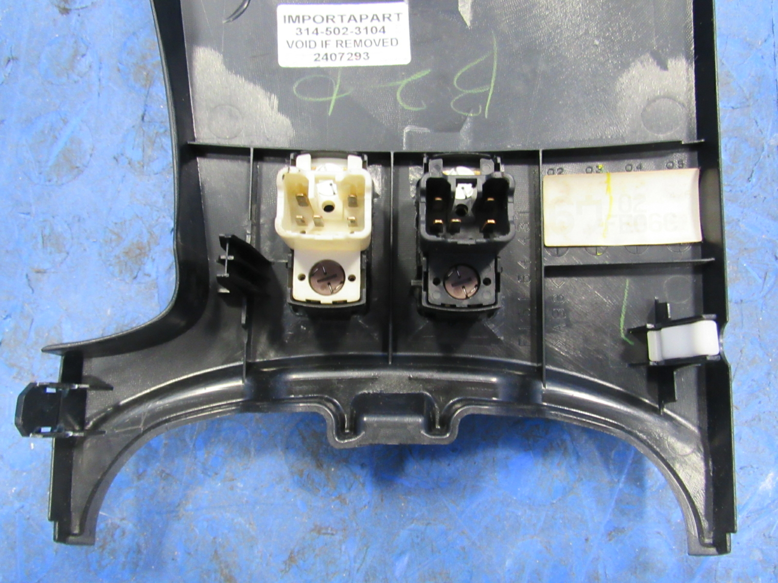 04-08 Mazda RX8 RX-8 Center Console Shifter Surround Bezel Trim