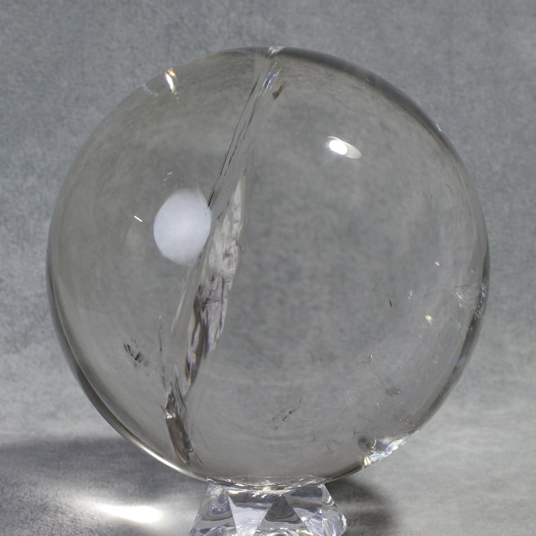 スーパートップクォリティ]レインボー水晶丸玉/アイリスクォーツ