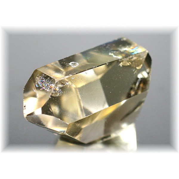 ブラジル産]天然無着色シトリンフリーカット - 埼玉県吉川市の天然石