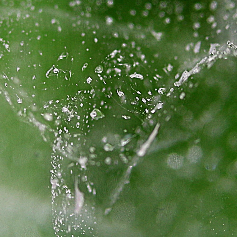 インド/マニハール産ヒマラヤ水晶丸玉/水入りスフィア（球体直径59.6