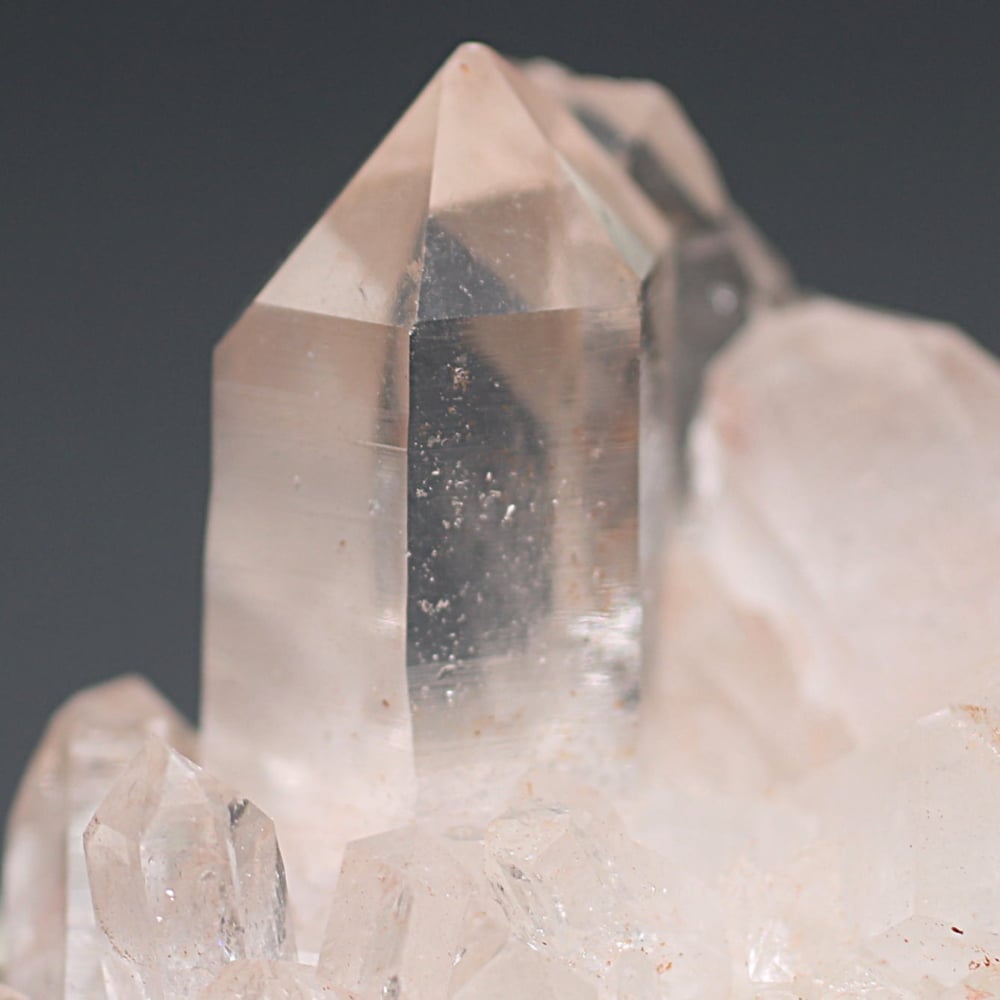 高品質]インド/マニカラン産ヒマラヤ水晶クラスター/原石小さめサイズ