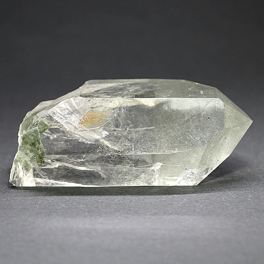 高品質+]インド/マニハール産ヒマラヤ水晶ナチュラルポイント/グリーン