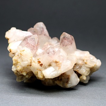 ☆別格高級品！マニカラン ファントムクォーツ 水晶 原石 来福開運秘宝