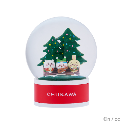 ちいかわ」ホカホカ肉まんをギュッ…！スノードームや冬衣装な