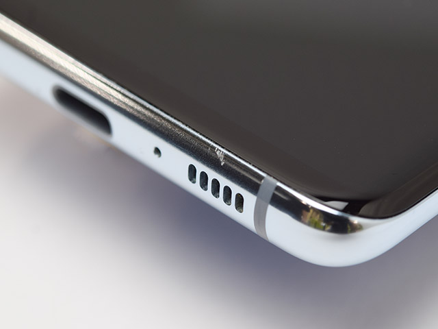 iPhone7 32GB A1779 (NNCE2J/A) ブラック 【国内版 SIMフリー】|中古