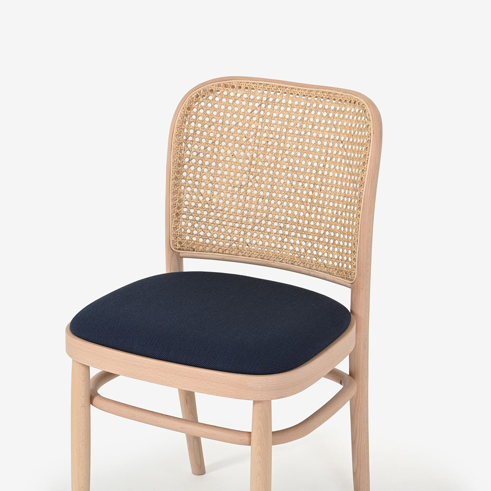 秋田木工 ダイニングチェア「712-RU」ブナ材 白木塗装 張地 布