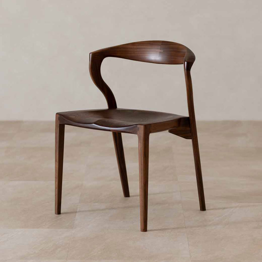 起立木工 ダイニングチェア「カムイ」ウォールナット材 ウレタン塗装