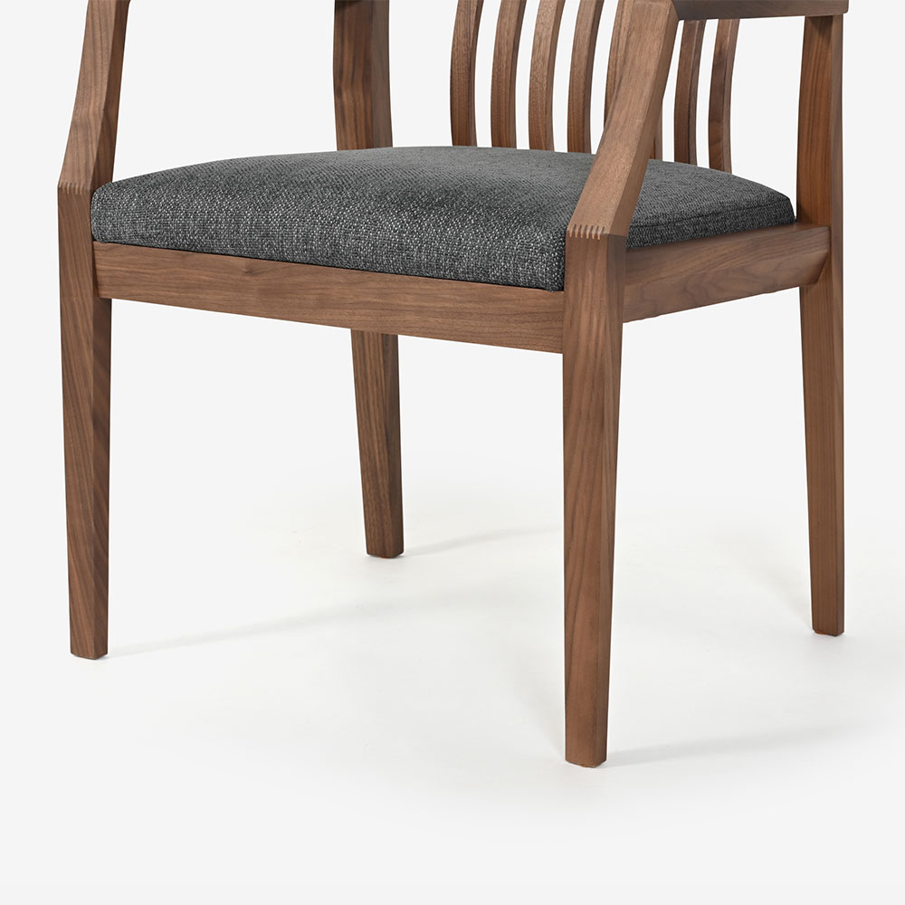 domani（ドマーニ）ダイニングチェア（肘付き）「Excel-Life