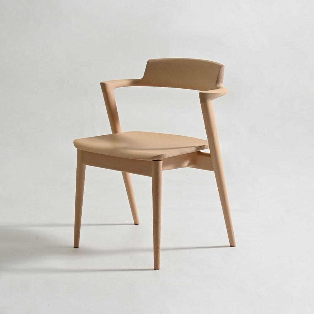 飛騨産業 アームチェア「SHIKA -シカ- AK201AU」板座 ウォールナット材