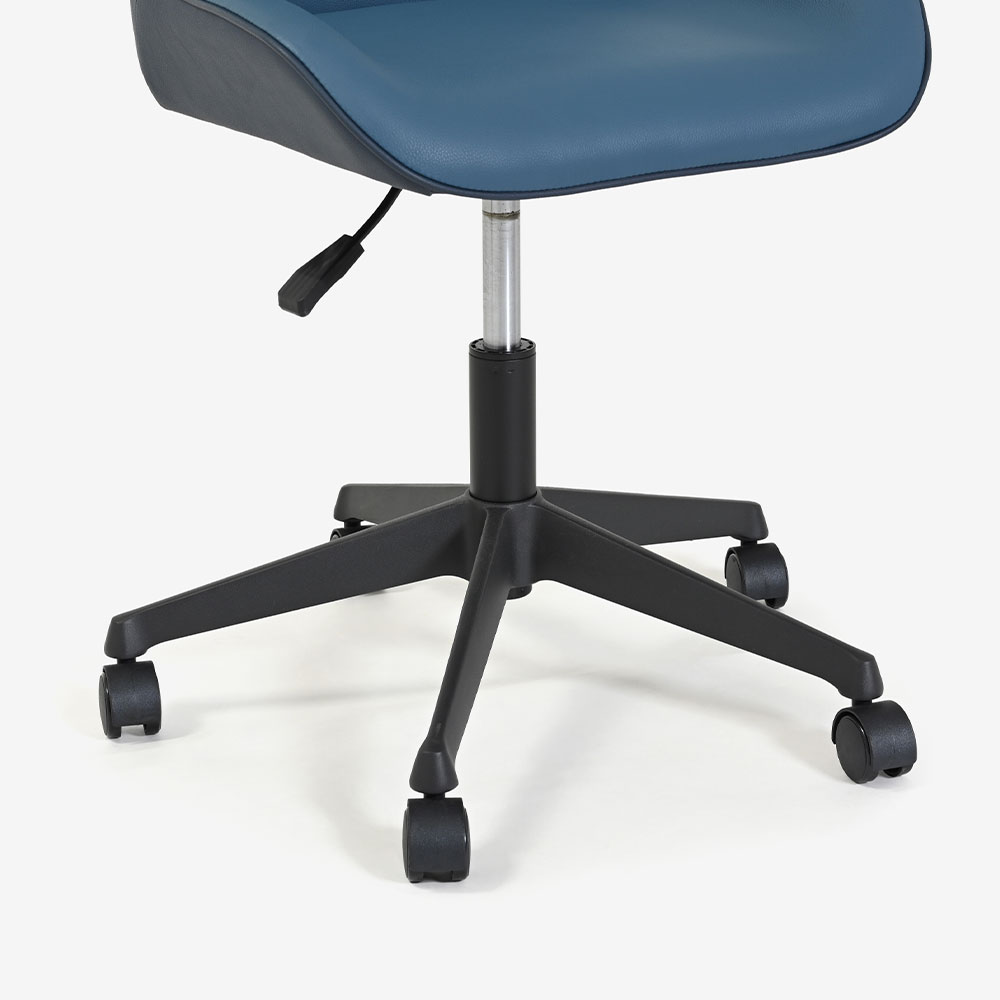 デスクチェア「ストラータ」合成皮革 全2色 | 【公式】大塚家具