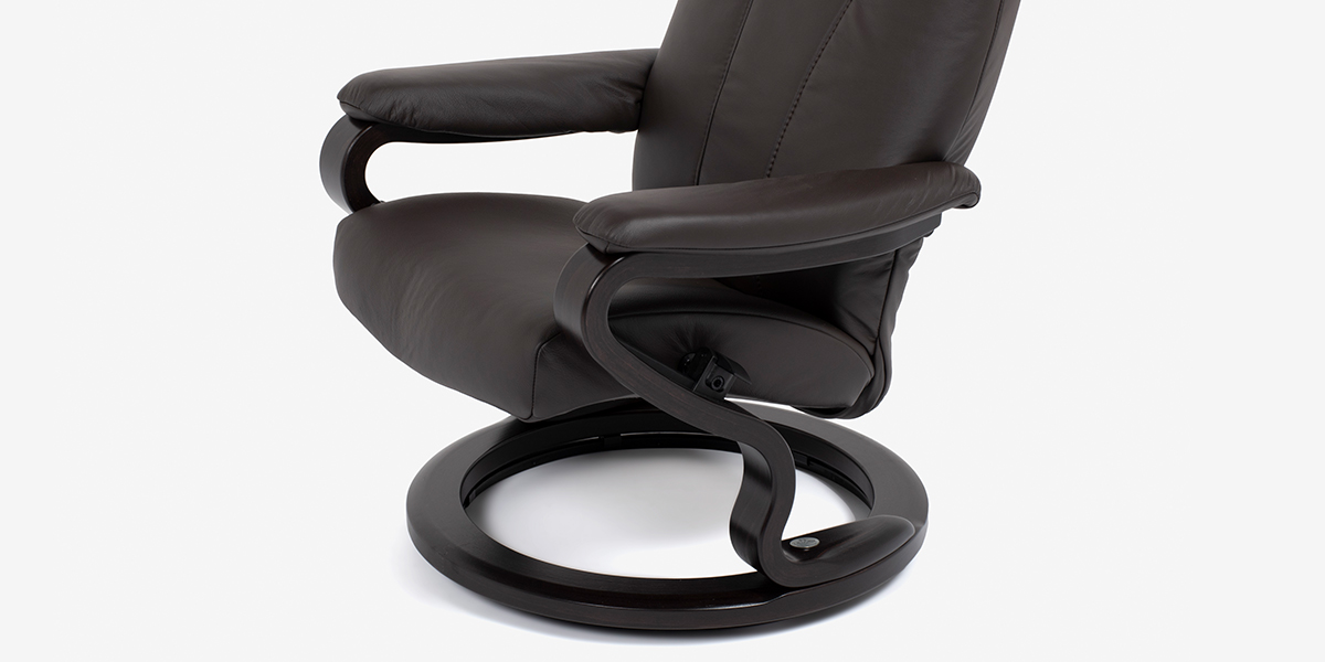 himolla（ヒモラ）リクライニングチェア「ゼロストレスチェア model