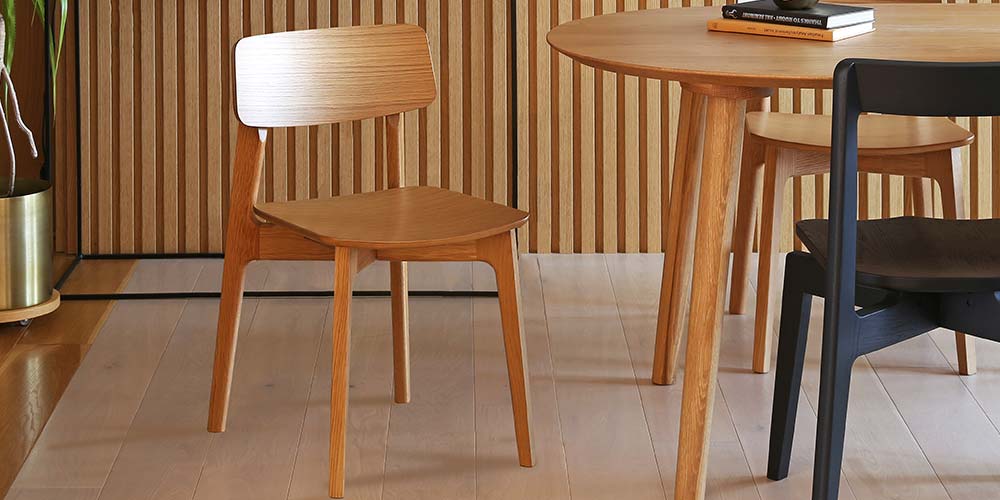 ダイニングチェア「ブラン」ホワイトオーク材 板座 | 【公式】大塚家具