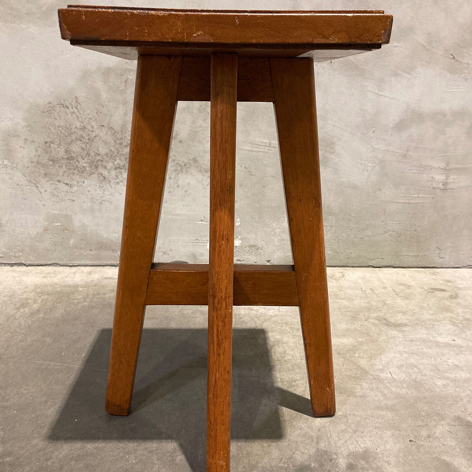 ヴィンテージ家具】 Vintage Stool｜これまでに販売した商品｜IDEE