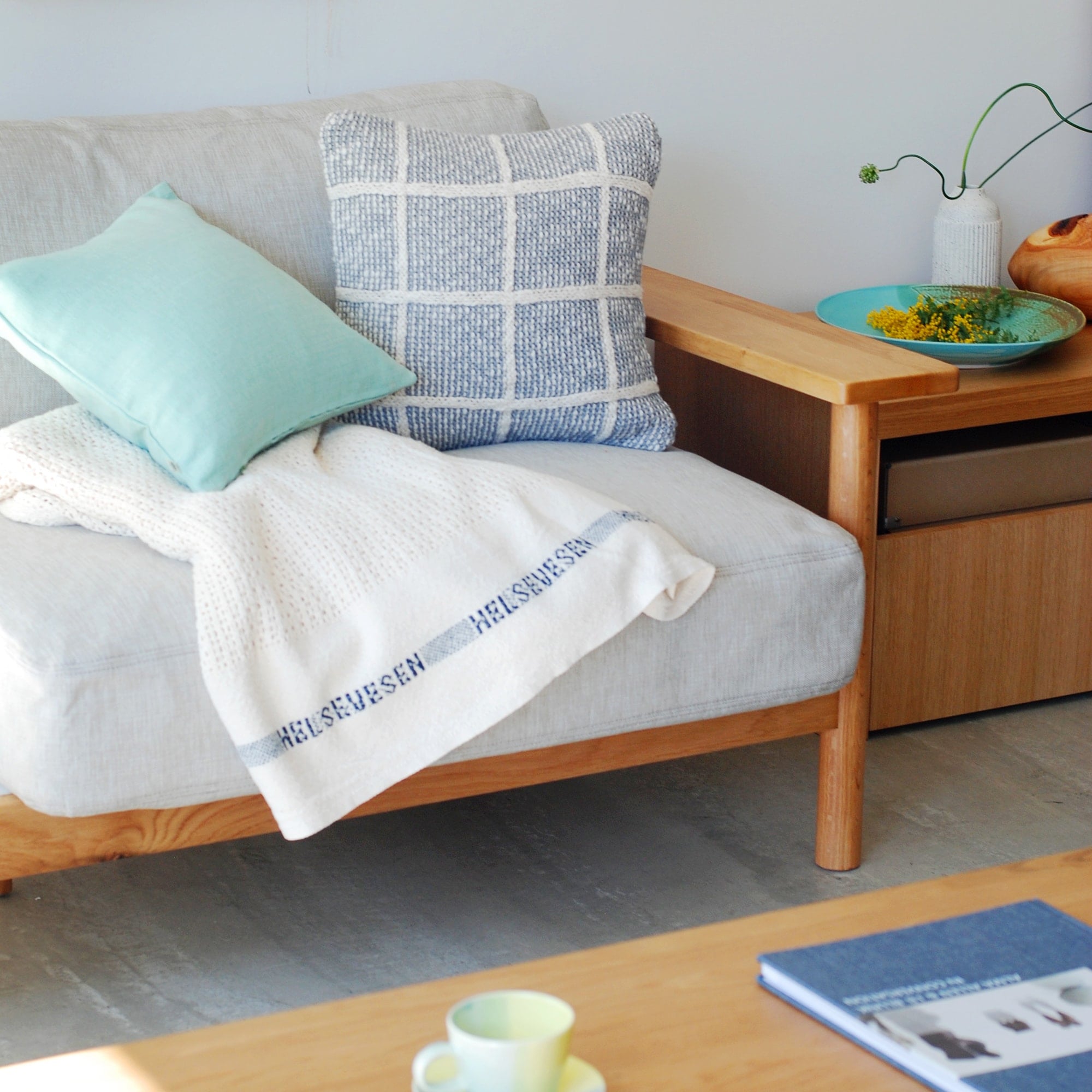 MARGOT LOW BOARD Walnut｜TVボード・サイドボード｜IDEE SHOP Online