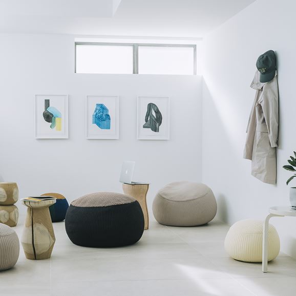 PUUF NEST Cover Black｜1人掛け｜IDEE SHOP Online