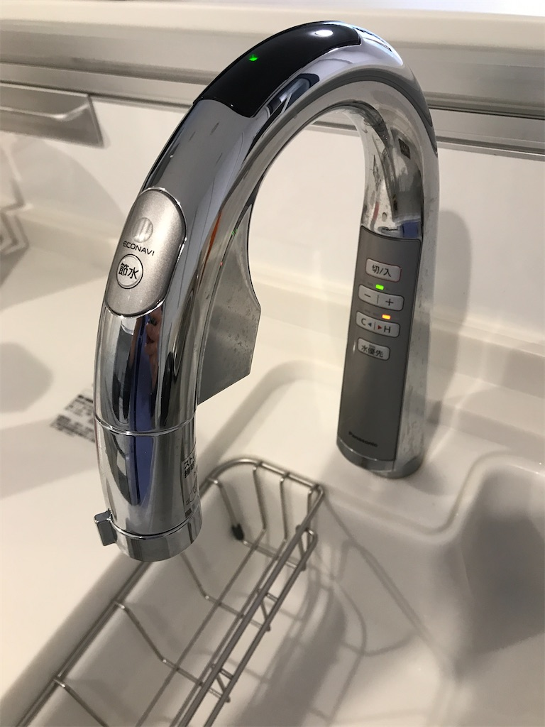 レビュー/口コミ】Panasonicのタッチレス水栓を使っている感想