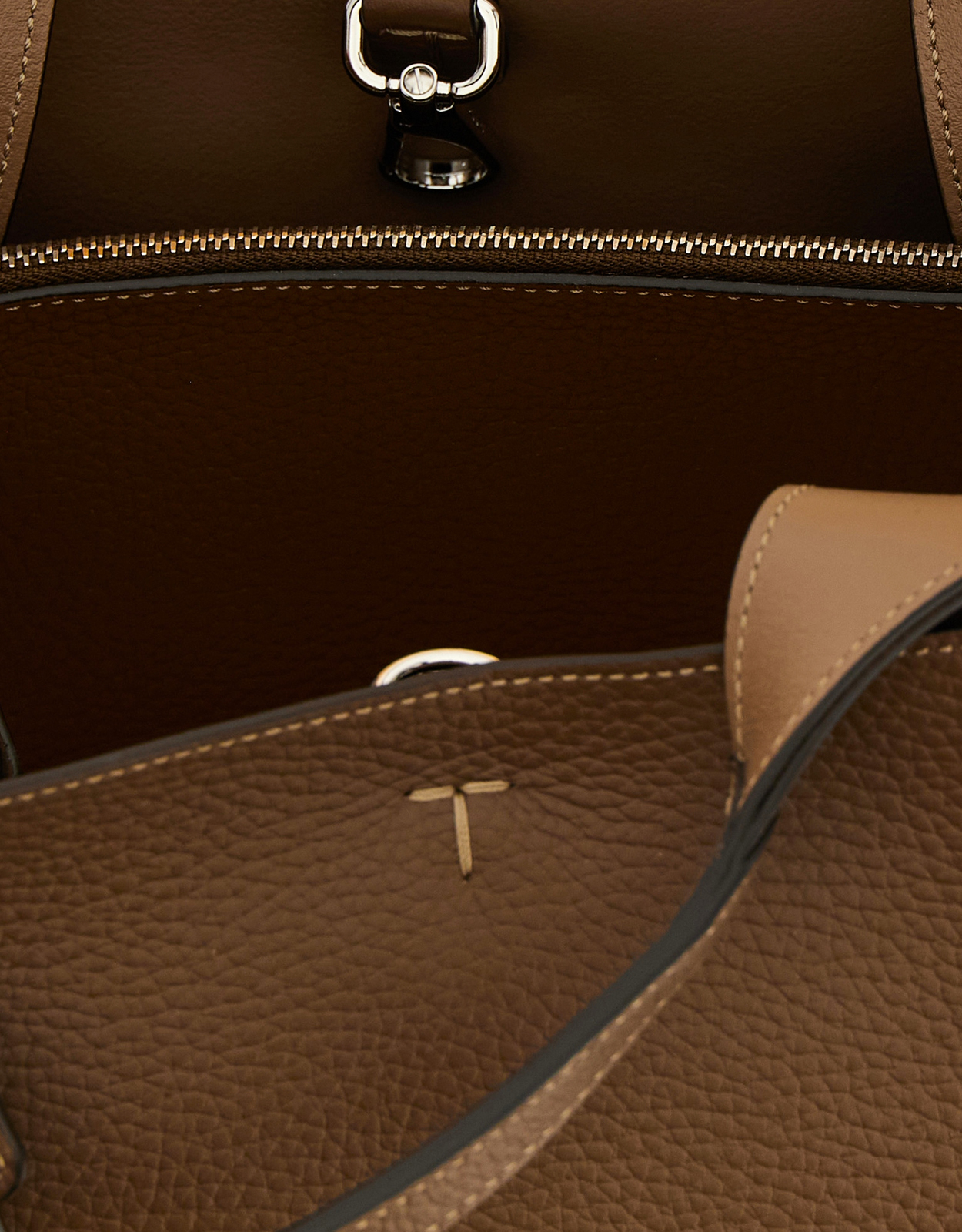 Tod's アパ ミニ カーフレザーハンドバッグ () IFCHIC.COM