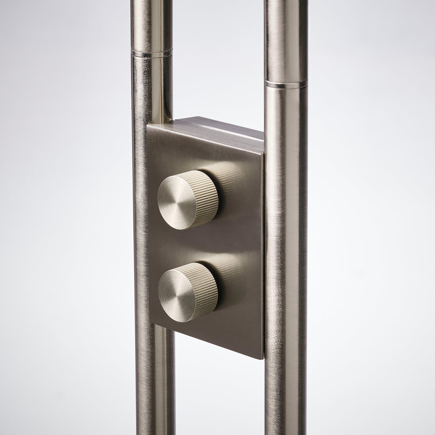 ISJAKT イスヤクト LEDフロアアップライト/読書ランプ, 調光可能