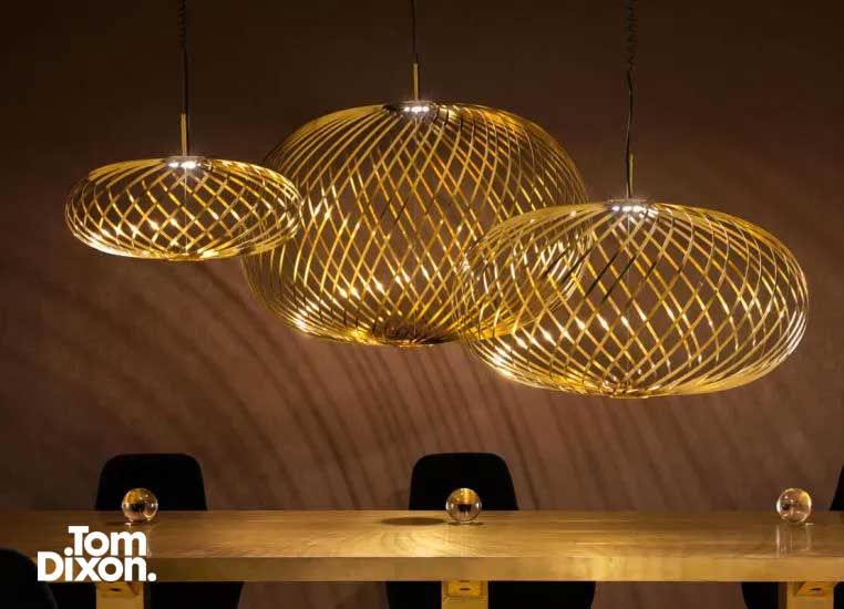 スプリング ペンダント ミディアム（ブラス） ｜ TOM DIXON トム