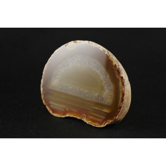 瑪瑙（アゲート）ジオード一面磨き 212g 天然石販売 名取貴石
