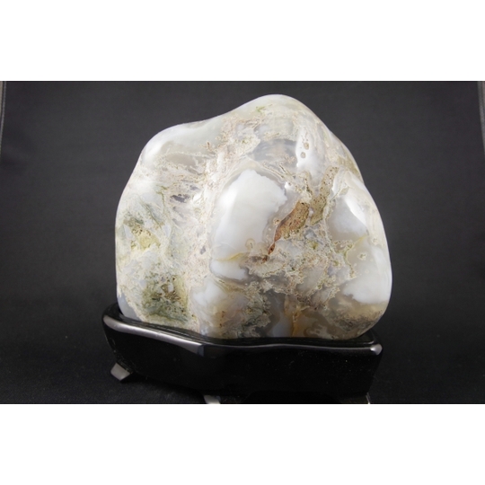 北海道花石産瑪瑙原石磨き1．9kg 天然石販売 名取貴石 天然石