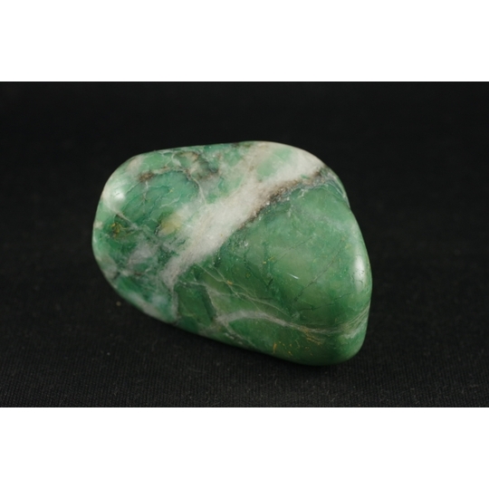 ナミビアンジェード（ナミビア翡翠）原石丸磨き212g 天然石販売