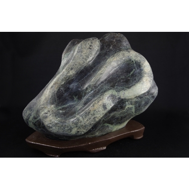 蛇紋石3．0kg 鑑賞石 天然石販売 名取貴石 天然石・国産原石の専門