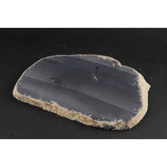 オニキス板（未研磨）208g 天然石販売 名取貴石 天然石・国産原石