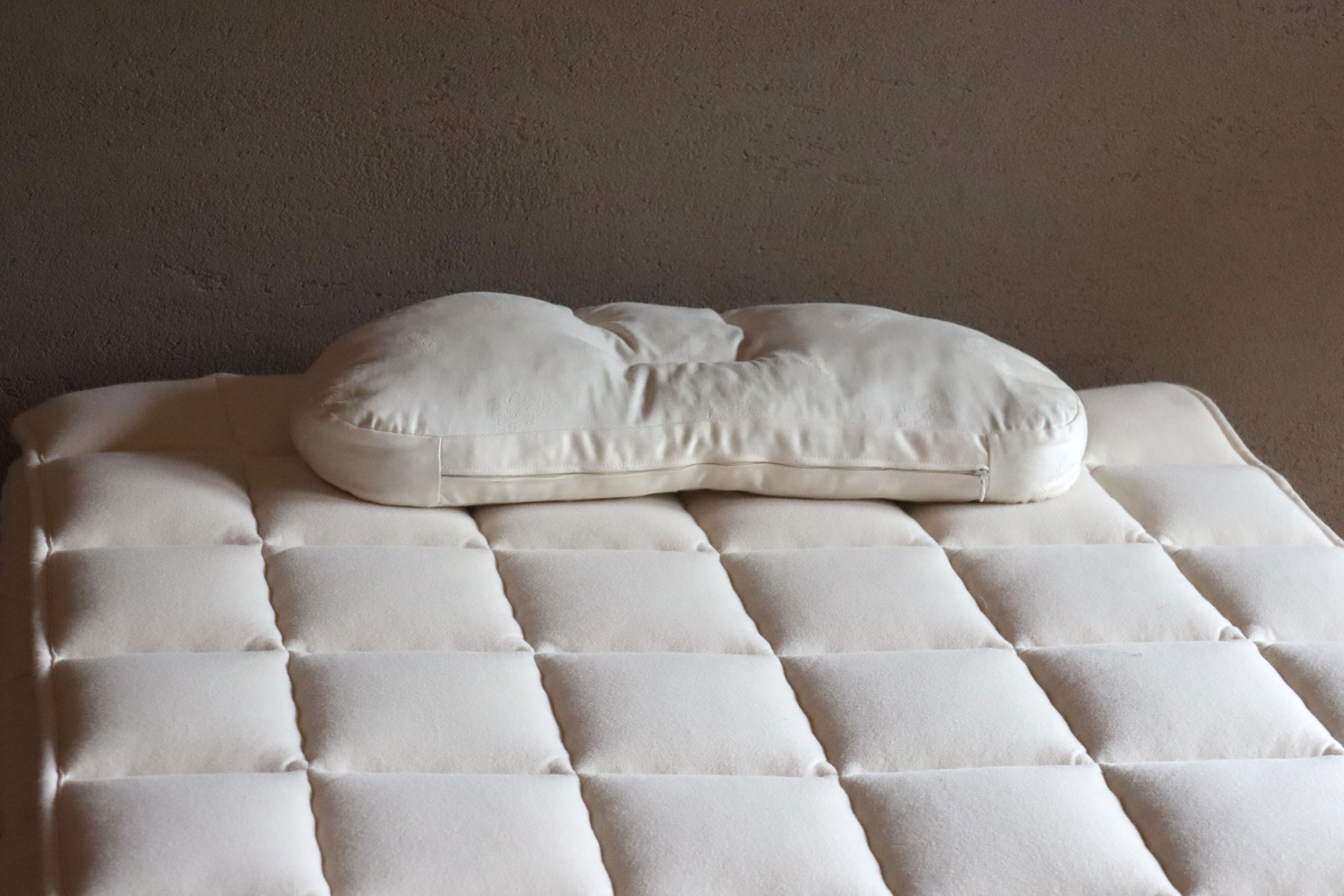 羽毛布団など布団(ふとん)の専門店 | 株式会社石田屋