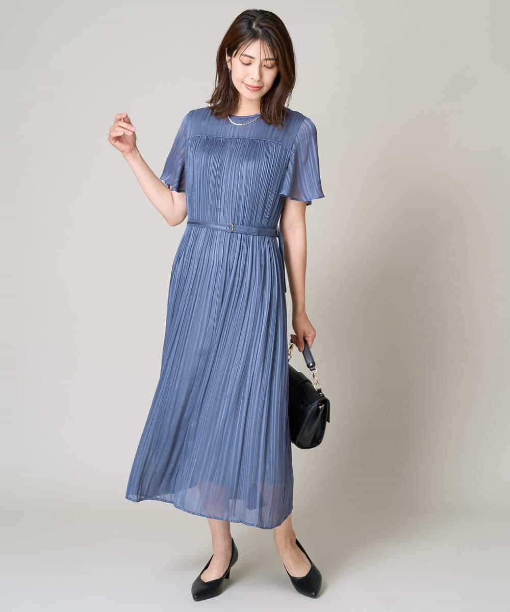 洗える】ランダムプリーツワンピース(ワンピース) | a.v.v(アー・ヴェ
