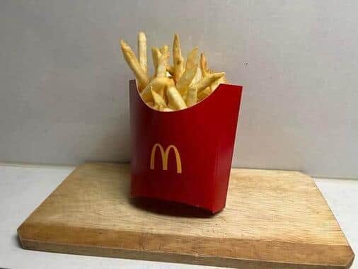 マック「ポテトLサイズ」クーポンの行方 「値上げの春」に復活して: J