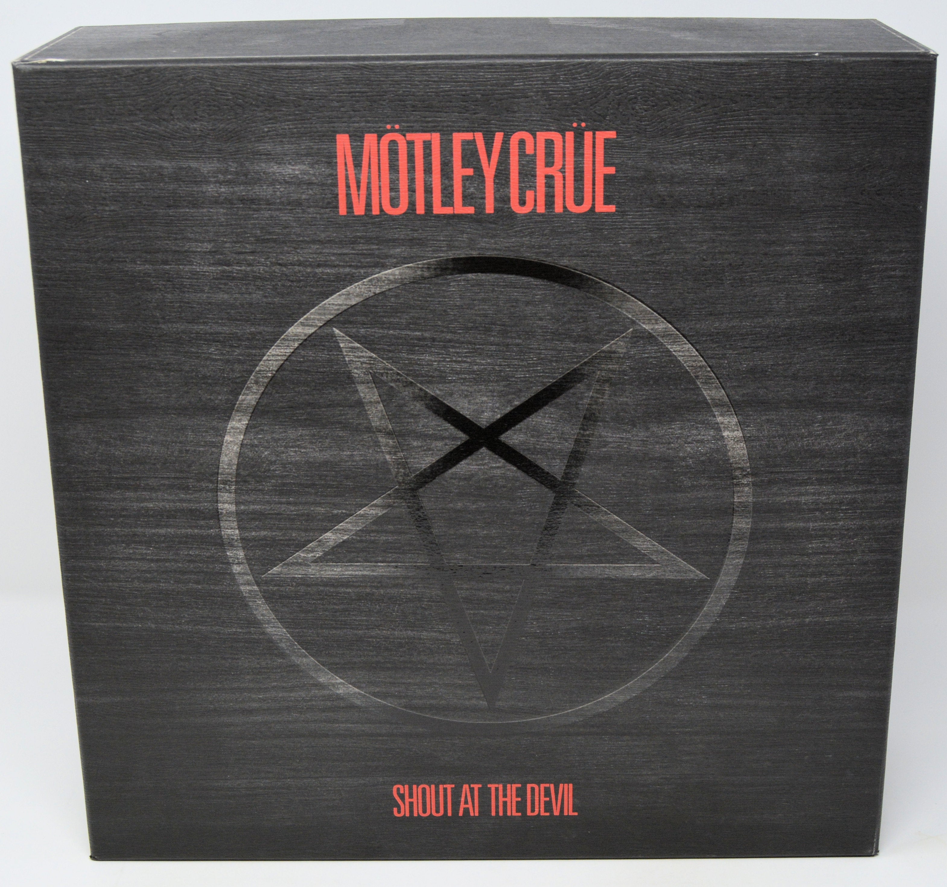 Motley Crue - Shout At The Devil 40th Box Vinyl Record LP, 7 Inch