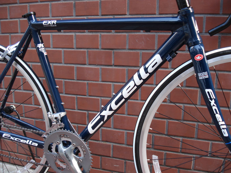 アラヤ ロードバイク EXR(エクセラ レース) 2013年モデル 東京