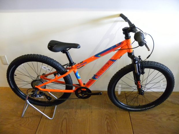 老舗スキーブランド ROSSIGNOL(ロシニョール)のKid's MTB♪ | 札幌