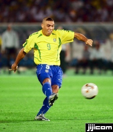 ロナウド（ブラジル） 2002年日韓大…：ワールドカップ得点王列伝