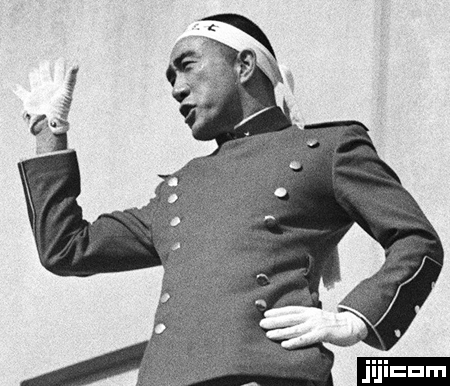 三島由紀夫事件 写真特集：時事ドットコム