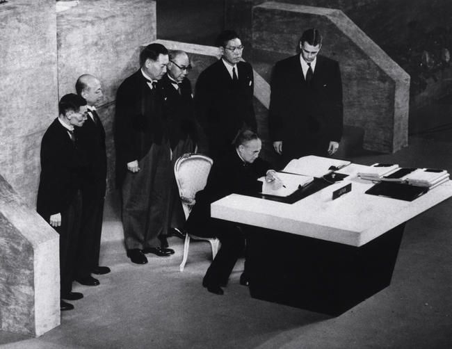 サンフランシスコ平和条約 米国サンフランシスコのオ…：吉田茂元首相