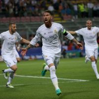 サッカーの欧州チャンピオンズリ…：サッカー欧州CL15－16決勝 写真