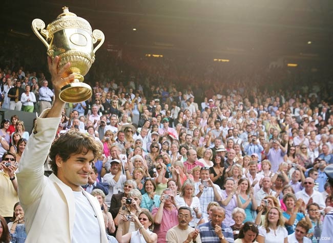 2006年大会4連覇を達成…：芝の王者 ウィンブルドンテニス優勝者