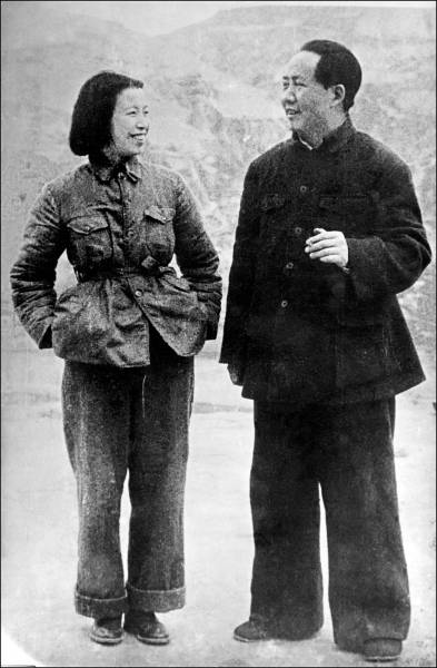 中国共産党主席毛沢…：戦地にささげた青春 元日赤従軍看護婦の証言