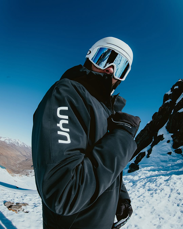 uyn ウィンの紹介ページ- BRAND LIST - 株式会社スキーショップジロー