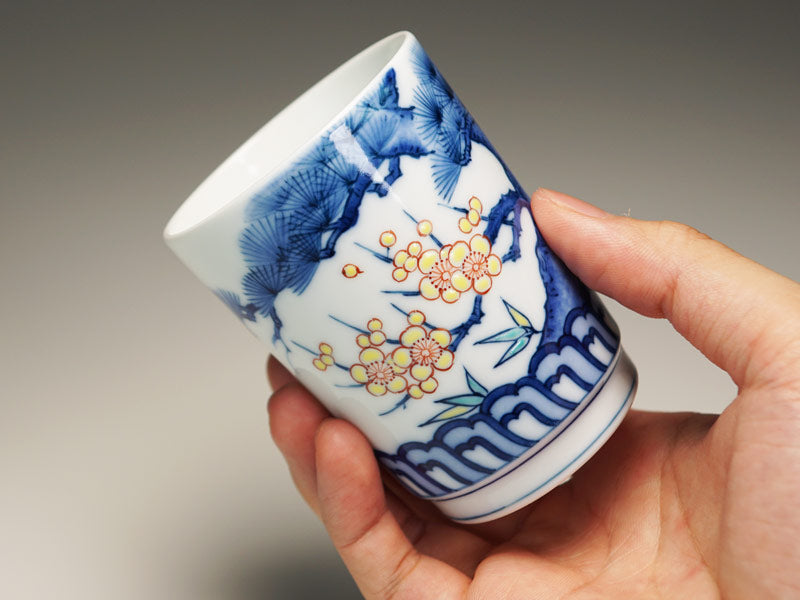 有田焼】睦揃（夫婦茶碗セット）染錦吉祥松竹梅図