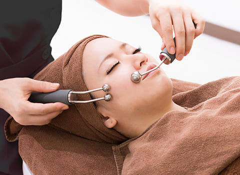 フェイシャル｜ジュリア・オージェ