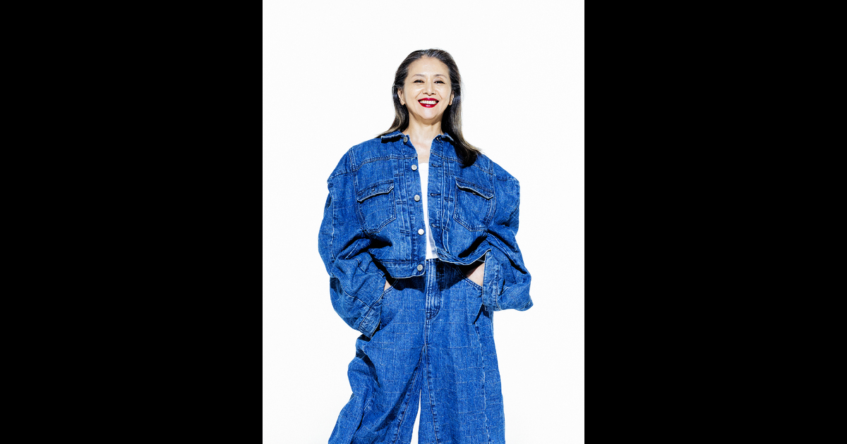 小泉 今日子 | 「コイズミエキシビション～コンプリートビジュアル