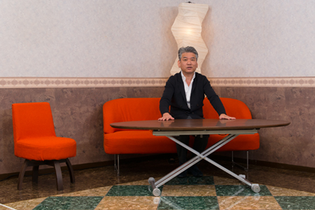 自分にベストな高さのテーブルを見つける！オーダー家具のように自分に