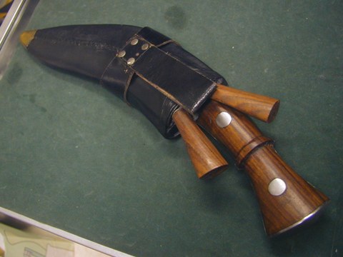 Knives sold in the past. Archives