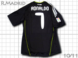 レアルマドリード 2010-2011 ユニフォームショップ real Madrid O.K.A.