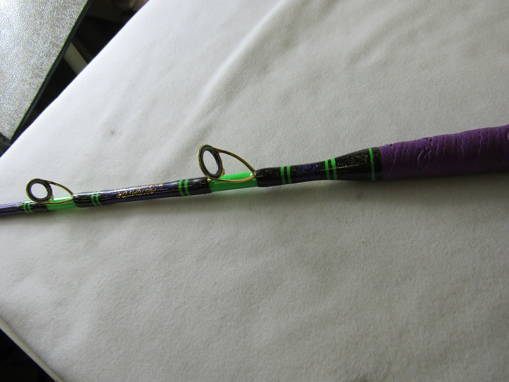 ビーダンサー250 - 130,600円 : 海釣り、船釣り専門店の沖三昧 ,釣具