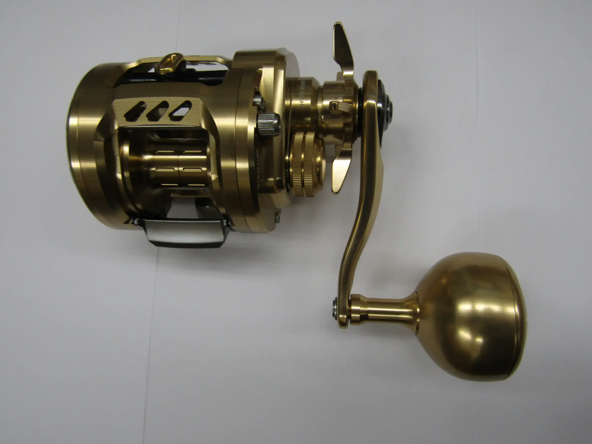 21バサラ200 - 40,000円 : 海釣り、船釣り専門店の沖三昧 ,釣具販売